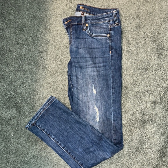 Kut Jeans 👖 - Picture 1 of 4